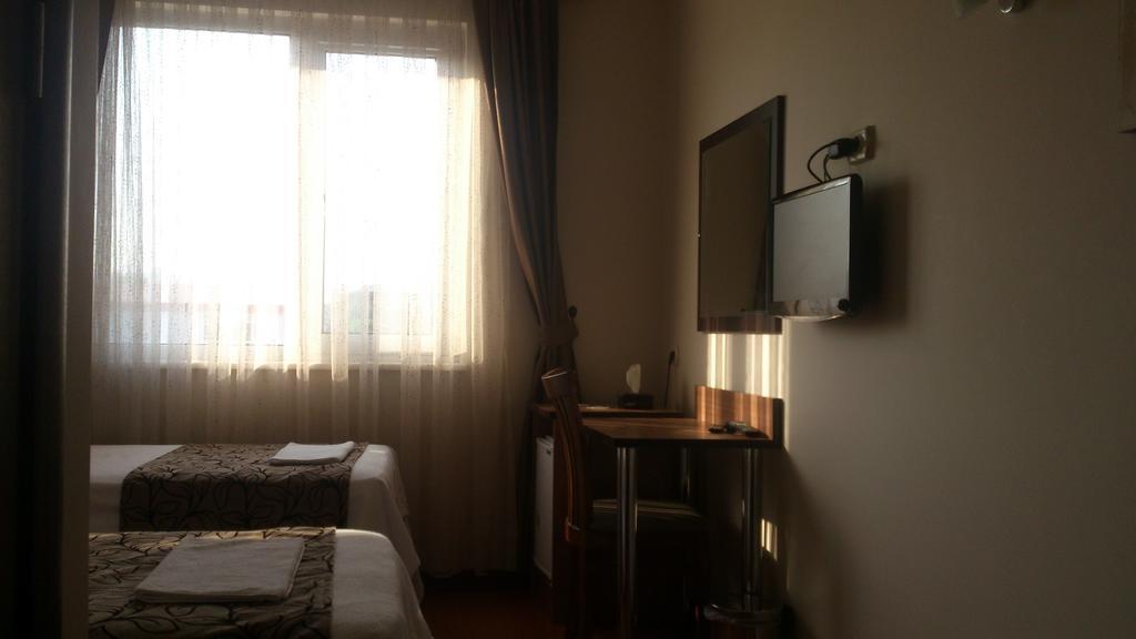 Pasha Suites Μπαλικεσίρ Δωμάτιο φωτογραφία